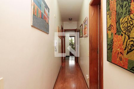 Apartamento para alugar com 200m², 3 quartos e 3 vagasCorredor