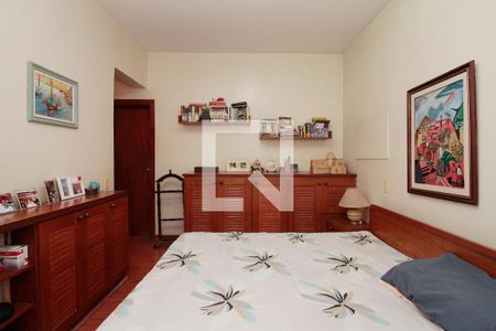 Apartamento para alugar com 200m², 3 quartos e 3 vagasSuíte 3