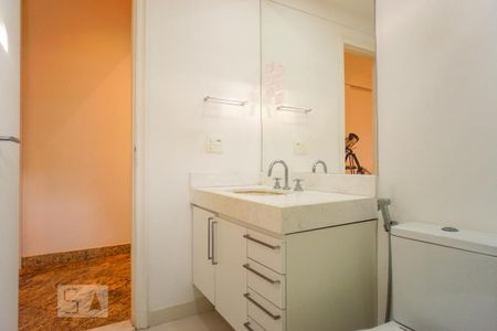 Apartamento à venda com 750m², 5 quartos e 6 vagasBanheiro da Suíte 5