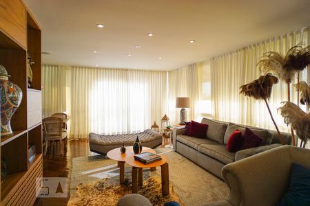 Sala de apartamento à venda com 5 quartos, 750m² em Barra da Tijuca, Rio de Janeiro