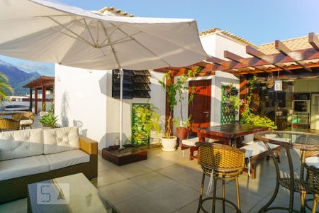 Apartamento à venda com 750m², 5 quartos e 6 vagasVaranda da Cozinha Gourmet