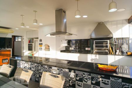 Apartamento à venda com 750m², 5 quartos e 6 vagasCozinha Gourmet