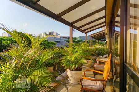 Apartamento à venda com 750m², 5 quartos e 6 vagasVaranda da Sala