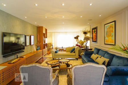 Apartamento à venda com 750m², 5 quartos e 6 vagasSala