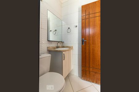 Casa de condomínio à venda com 58m², 2 quartos e 1 vagaBanheiro suíte 1