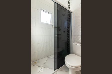 Casa de condomínio à venda com 58m², 2 quartos e 1 vagaBanheiro suíte 1