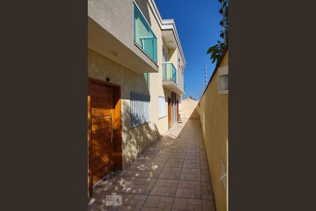 Casa de condomínio à venda com 58m², 2 quartos e 1 vagaÁrea comum