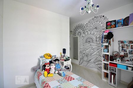 Apartamento à venda com 230m², 4 quartos e 3 vagasQuarto 4 - Suíte