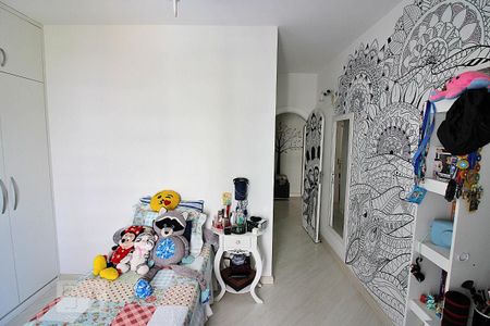 Apartamento à venda com 230m², 4 quartos e 3 vagasQuarto 4 - Suíte