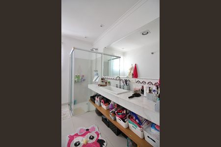 Apartamento à venda com 230m², 4 quartos e 3 vagasBanheiro Social