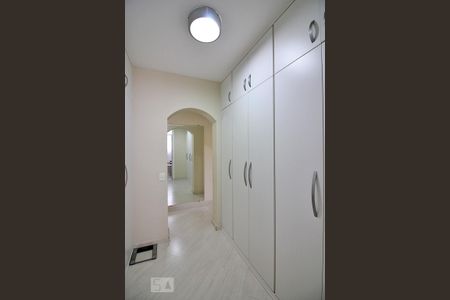 Apartamento à venda com 230m², 4 quartos e 3 vagasCloset do Quarto 1 - Suíte