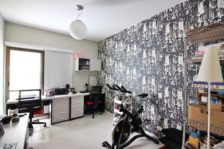 Apartamento à venda com 230m², 4 quartos e 3 vagasQuarto 3