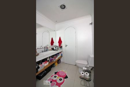 Apartamento à venda com 230m², 4 quartos e 3 vagasBanheiro Social