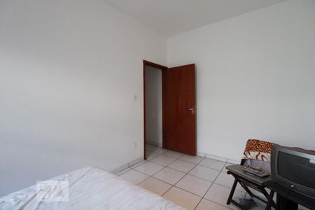 Casa à venda com 199m², 3 quartos e 2 vagasQuarto 1