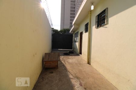 Casa à venda com 199m², 3 quartos e 2 vagasQuintal