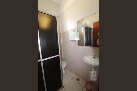 Casa à venda com 199m², 3 quartos e 2 vagasBanheiro Social