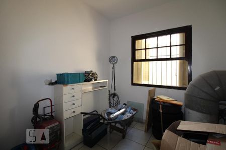 Casa à venda com 199m², 3 quartos e 2 vagasQuarto 3