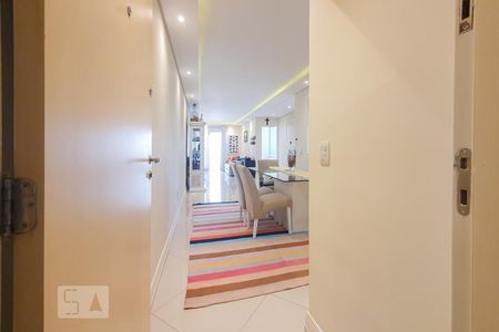 Entrada de apartamento à venda com 3 quartos, 90m² em Vila Brasílio Machado, São Paulo