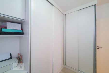 Apartamento à venda com 90m², 3 quartos e 2 vagasQuarto 2