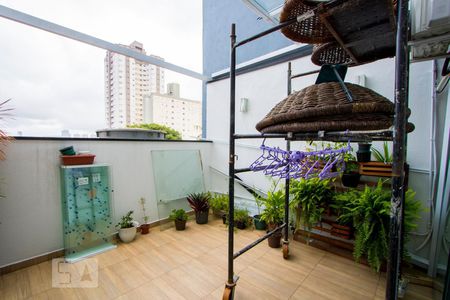 Apartamento à venda com 90m², 2 quartos e 2 vagasQuintal/Área de serviço