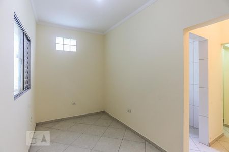 Quarto / Sala de casa para alugar com 1 quarto, 30m² em Jardim Esmeralda, São Paulo
