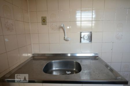 Cozinha de kitnet/studio para alugar com 1 quarto, 52m² em Penha Circular, Rio de Janeiro