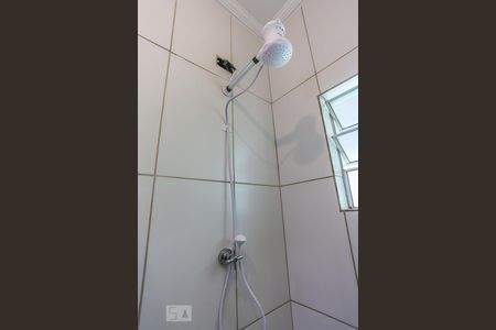 Banheiro de casa para alugar com 1 quarto, 30m² em Jardim Esmeralda, São Paulo