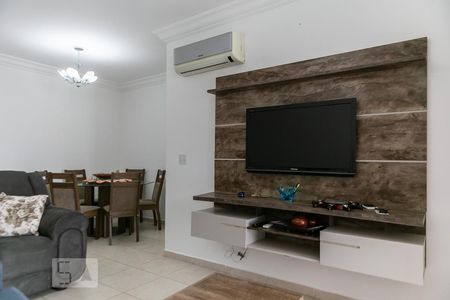 Sala de apartamento para alugar com 2 quartos, 98m² em Gonzaga, Santos