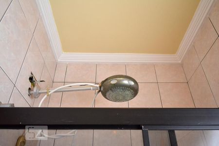 Casa à venda com 113m², 3 quartos e 1 vagaChuveiro