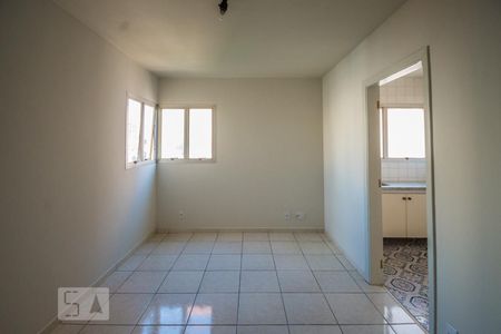 Sala de Apartamento com 1 quarto, 40m² Botafogo
