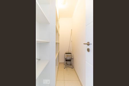 Apartamento para alugar com 80m², 3 quartos e 1 vagaLavanderia - Dispensa