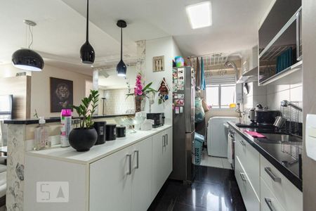 Apartamento à venda com 70m², 3 quartos e 2 vagasCozinha