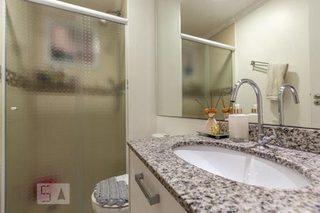 Apartamento à venda com 70m², 3 quartos e 2 vagasBanheiro