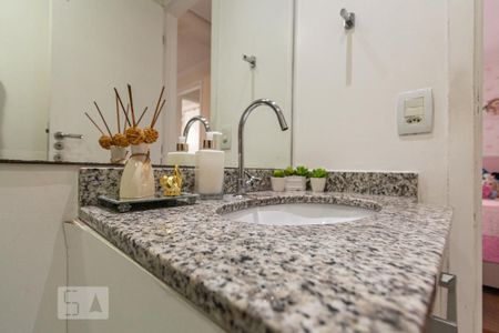 Apartamento à venda com 70m², 3 quartos e 2 vagasBanheiro