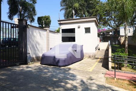 Apartamento à venda com 43m², 2 quartos e 1 vagaÁrea comum - Portaria e vaga de estacionamento do apartamento