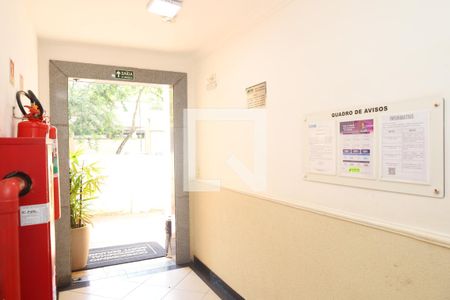 Apartamento à venda com 43m², 2 quartos e 1 vagaÁrea comum - Saguão do andar e do prédio