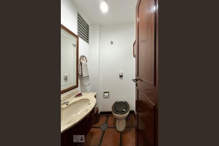 Lavabo de apartamento à venda com 4 quartos, 261m² em Indianópolis, São Paulo