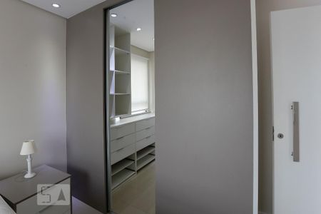 Apartamento para alugar com 70m², 1 quarto e 1 vaga Apartamento para alugar com 70m², 1 quarto e 1 vagaCloset