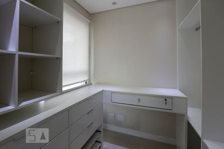 Apartamento para alugar com 70m², 1 quarto e 1 vaga Apartamento para alugar com 70m², 1 quarto e 1 vagaCloset