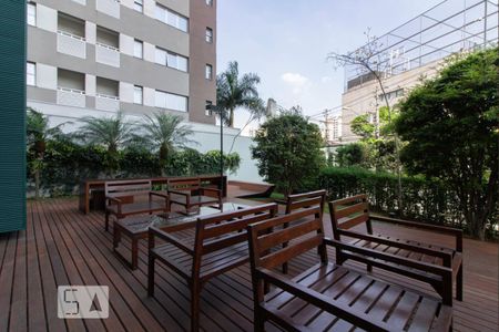 Apartamento para alugar com 70m², 1 quarto e 1 vaga Apartamento para alugar com 70m², 1 quarto e 1 vagaÁrea comum - Piscina