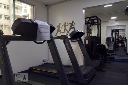Apartamento à venda com 49m², 2 quartos e 1 vaga Apartamento à venda com 49m², 2 quartos e 1 vagaAcademia