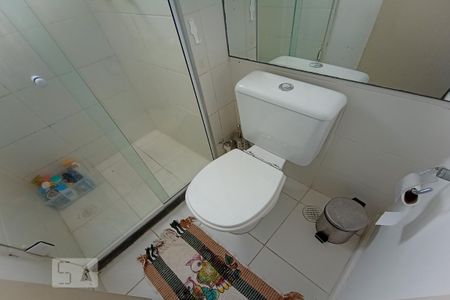 Apartamento à venda com 49m², 2 quartos e 1 vaga Apartamento à venda com 49m², 2 quartos e 1 vagaBanheiro Social