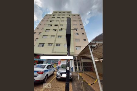 Apartamento à venda com 42m², 1 quarto e sem vaga Apartamento à venda com 42m², 1 quarto e sem vagaFachada