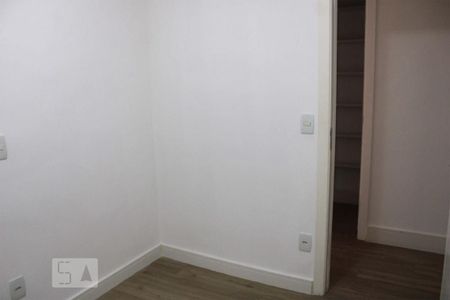 Apartamento à venda com 76m², 3 quartos e 2 vagas Apartamento à venda com 76m², 3 quartos e 2 vagasQuarto 2