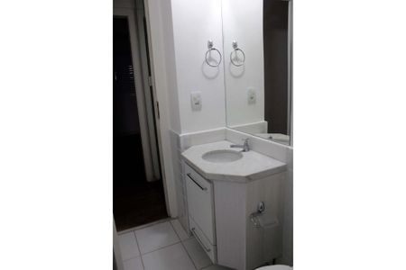 Apartamento à venda com 76m², 3 quartos e 2 vagas Apartamento à venda com 76m², 3 quartos e 2 vagasBanheiro 2