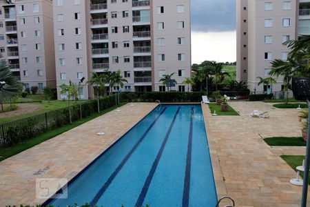 Apartamento à venda com 76m², 3 quartos e 2 vagas Apartamento à venda com 76m², 3 quartos e 2 vagasÁrea comum - Piscina