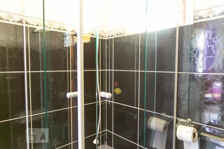 Casa à venda com 187m², 4 quartos e 3 vagasBanheiro da Suíte 4