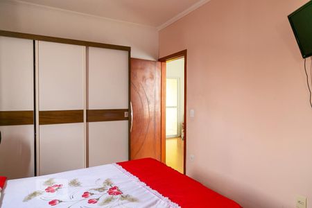 Casa à venda com 187m², 4 quartos e 3 vagasSuíte 3