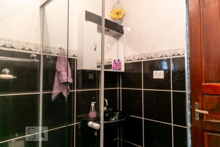 Casa à venda com 187m², 4 quartos e 3 vagasBanheiro