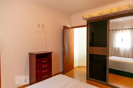 Casa à venda com 187m², 4 quartos e 3 vagasSuíte 1